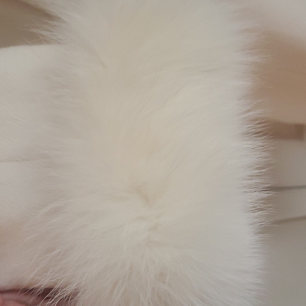 Vanilla Cream Lambswool & Fox Fur Coat - Picture 5 of 8